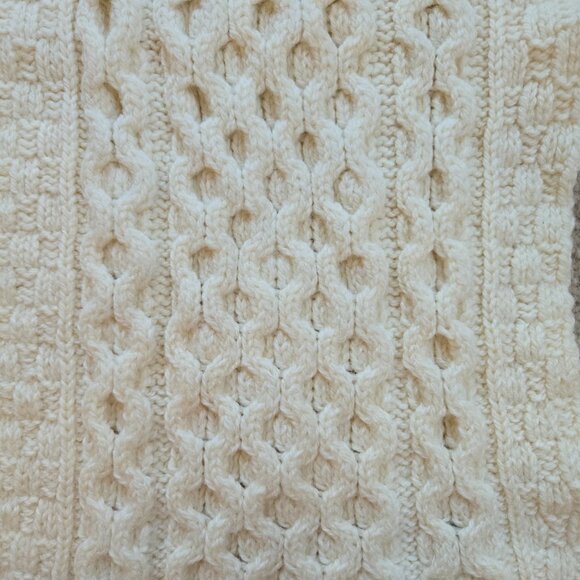 Ox Mountain Wear Merino Wool Scarf Honeycomb Design - Picture 4 of 6